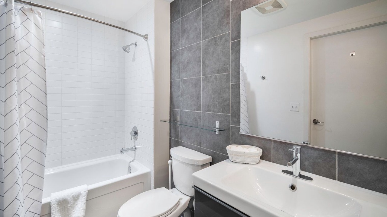 Photo of Bathroom in Logan Circle