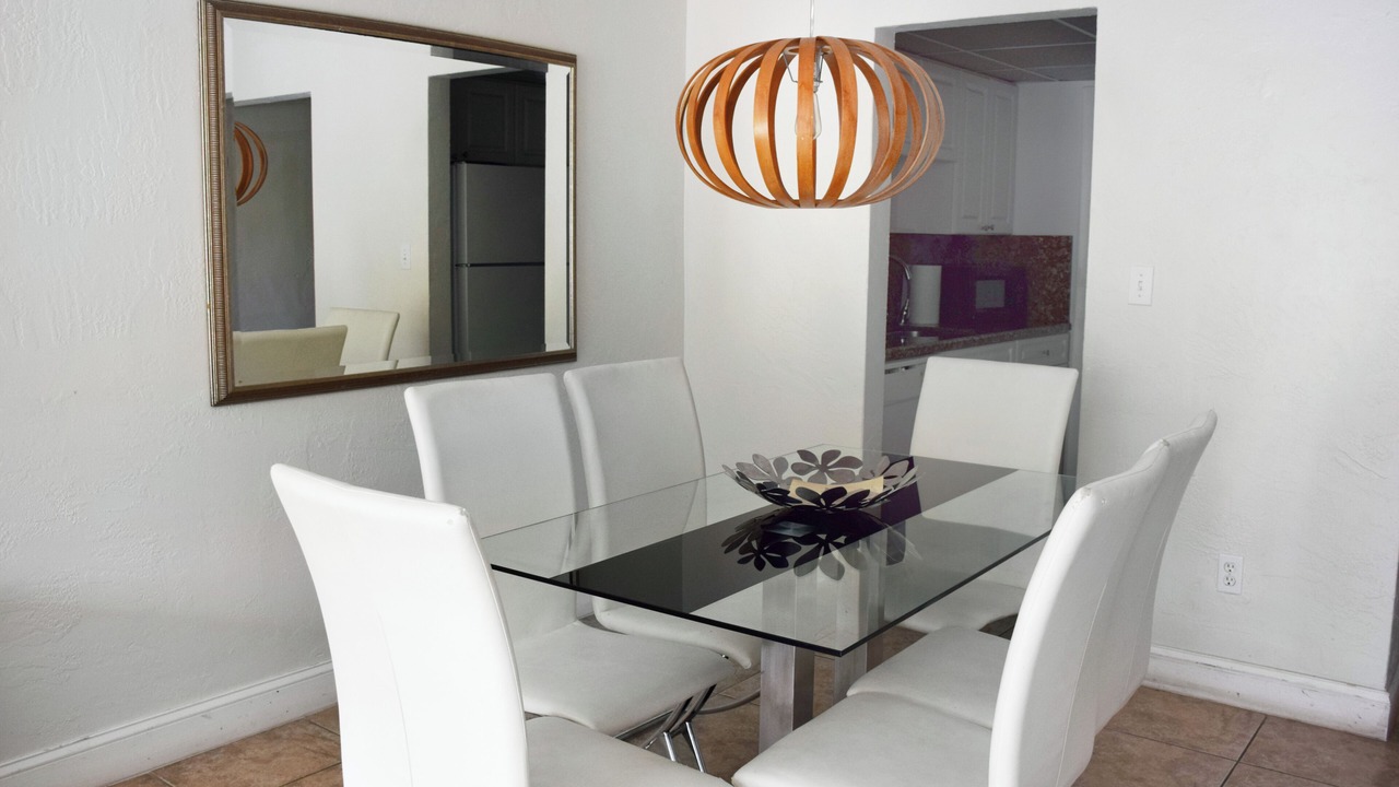Photo of Bedroom in Key Biscayne