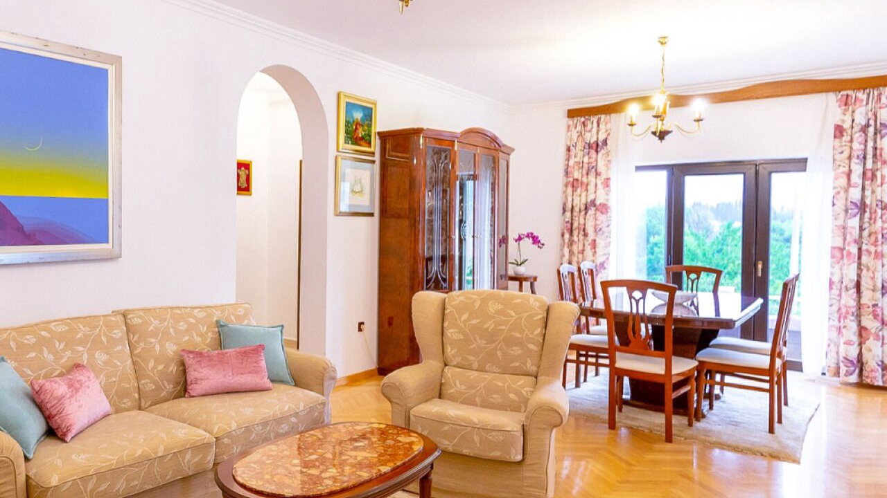 Photo of Livingroom in Rozat