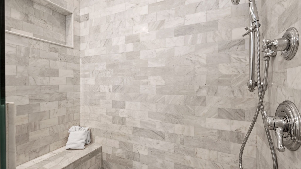 Photo of Bathroom in Greenway Park
