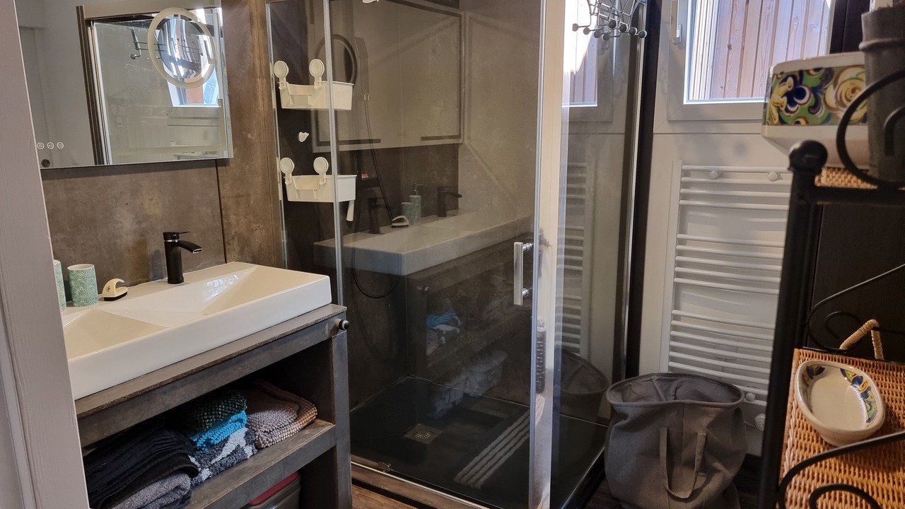 Photo of Bathroom in Plerin