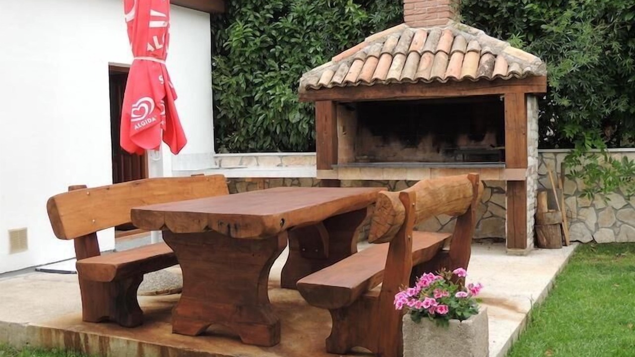Photo of Outdoor in Spadici