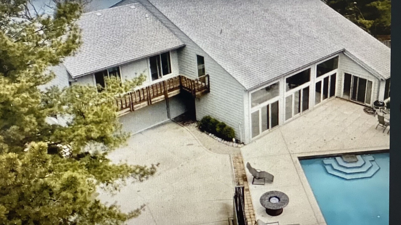 Photo of Others in Beverly Shores