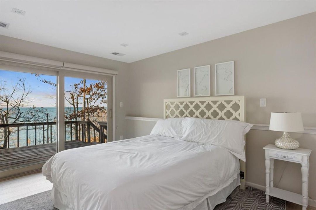Photo of Patio Balcony in Beverly Shores
