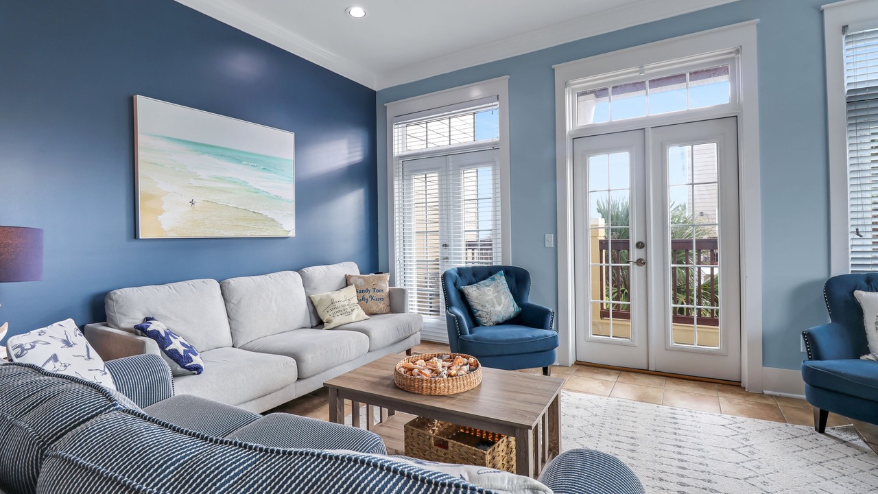 Photo of Livingroom in Kiska Beach