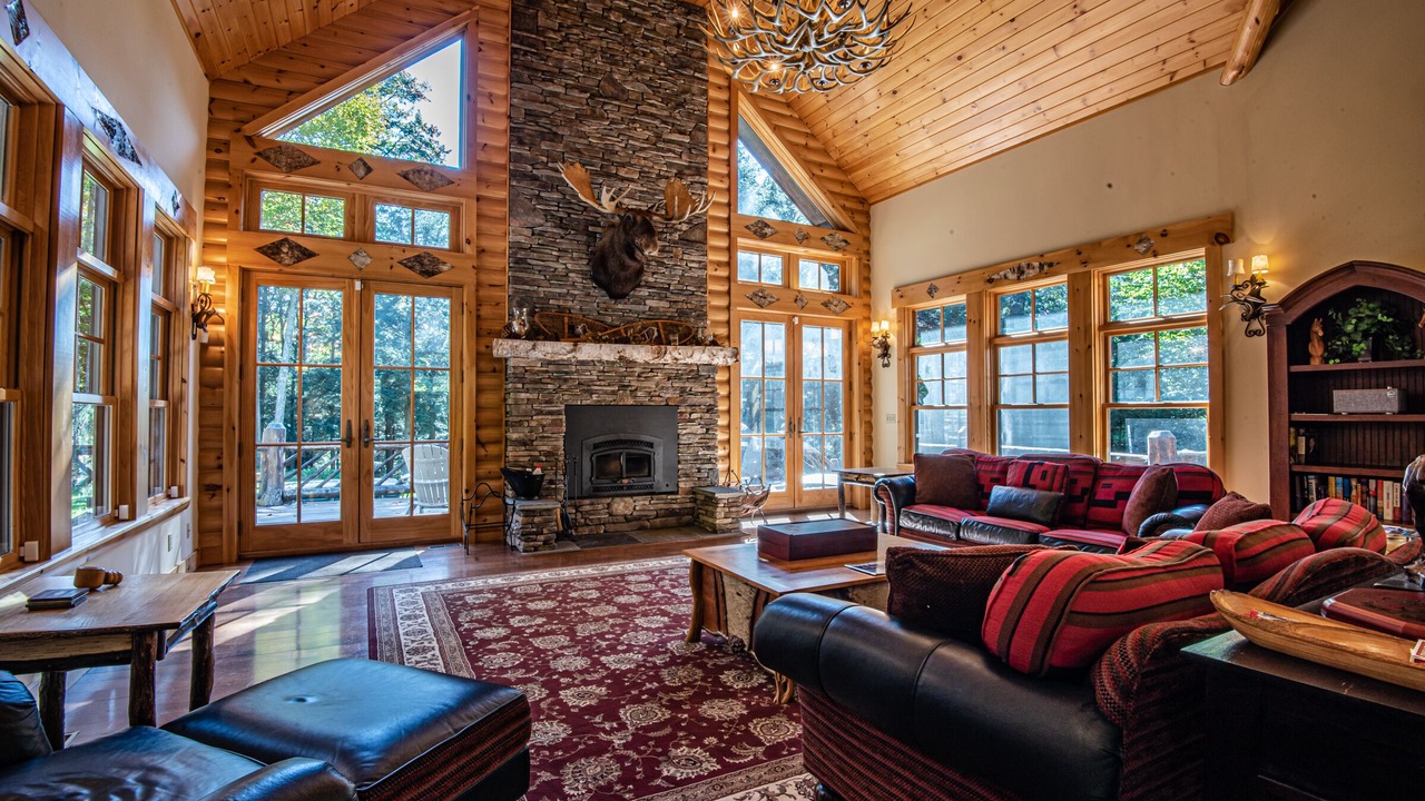 Photo of Livingroom in Old Forge