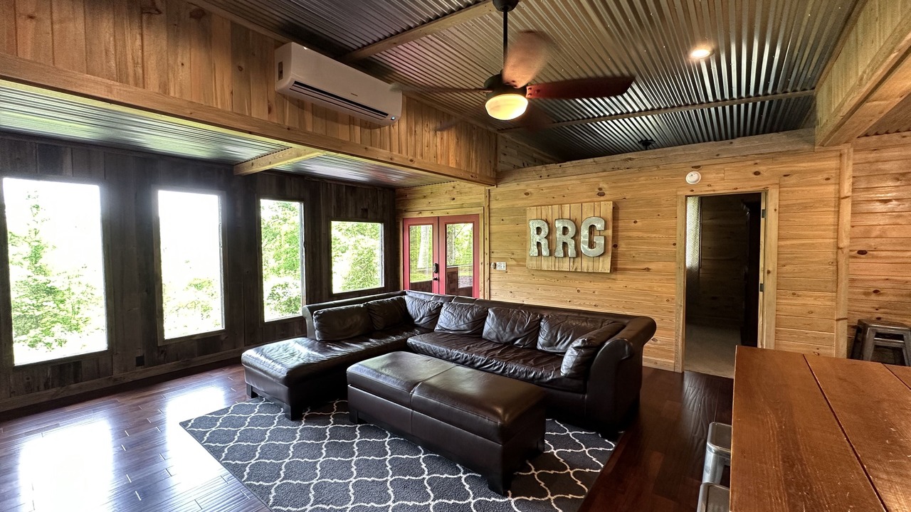 Photo of Livingroom in Stanton