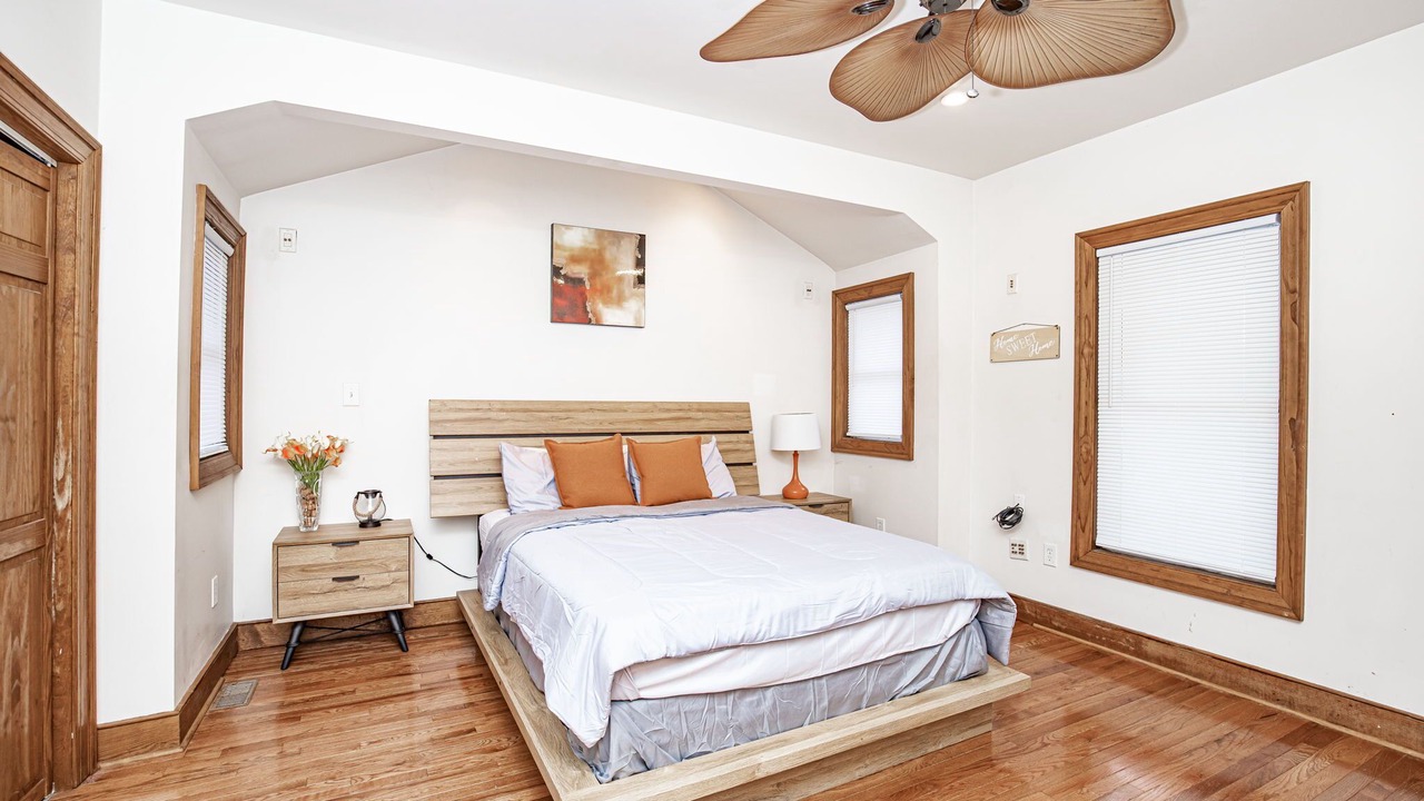 Photo of Bedroom in Mosby