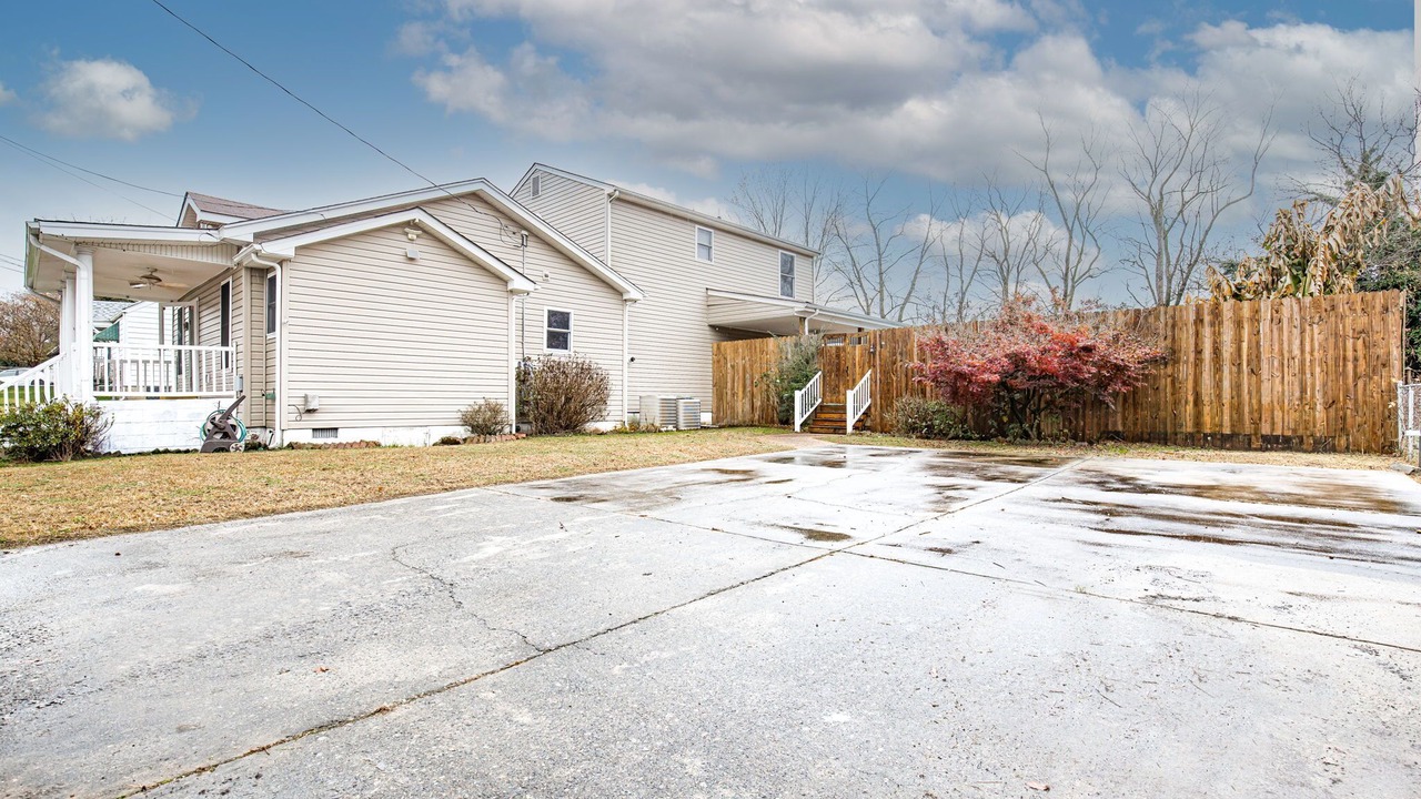 Photo of Outdoor in Mosby