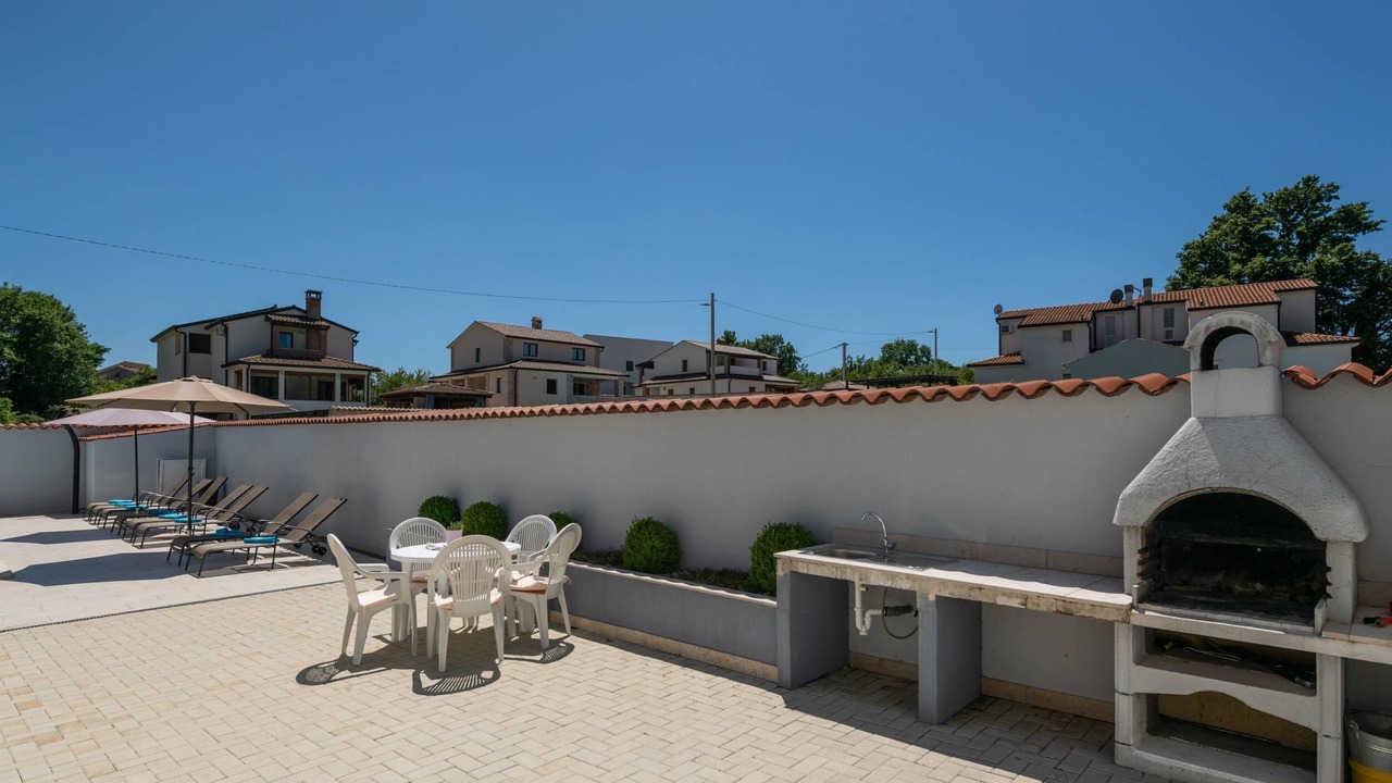 Photo of Outdoor in Vrznaveri