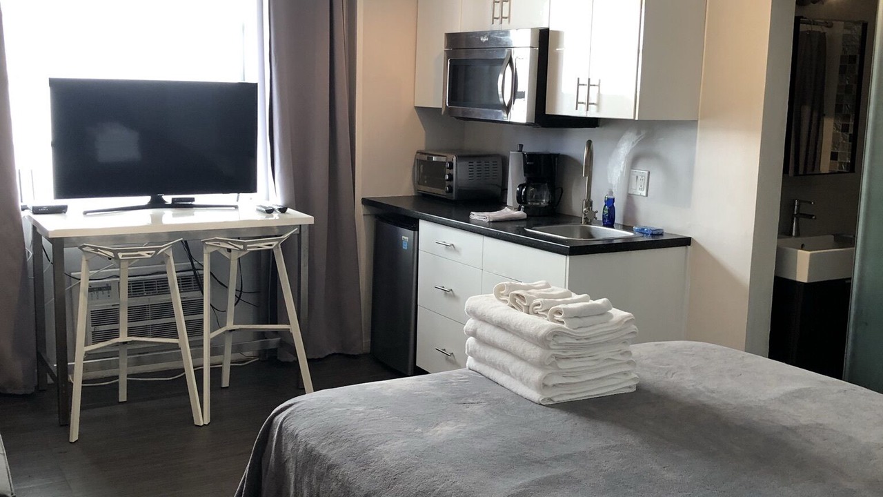 Photo of Bedroom in South of Fifth