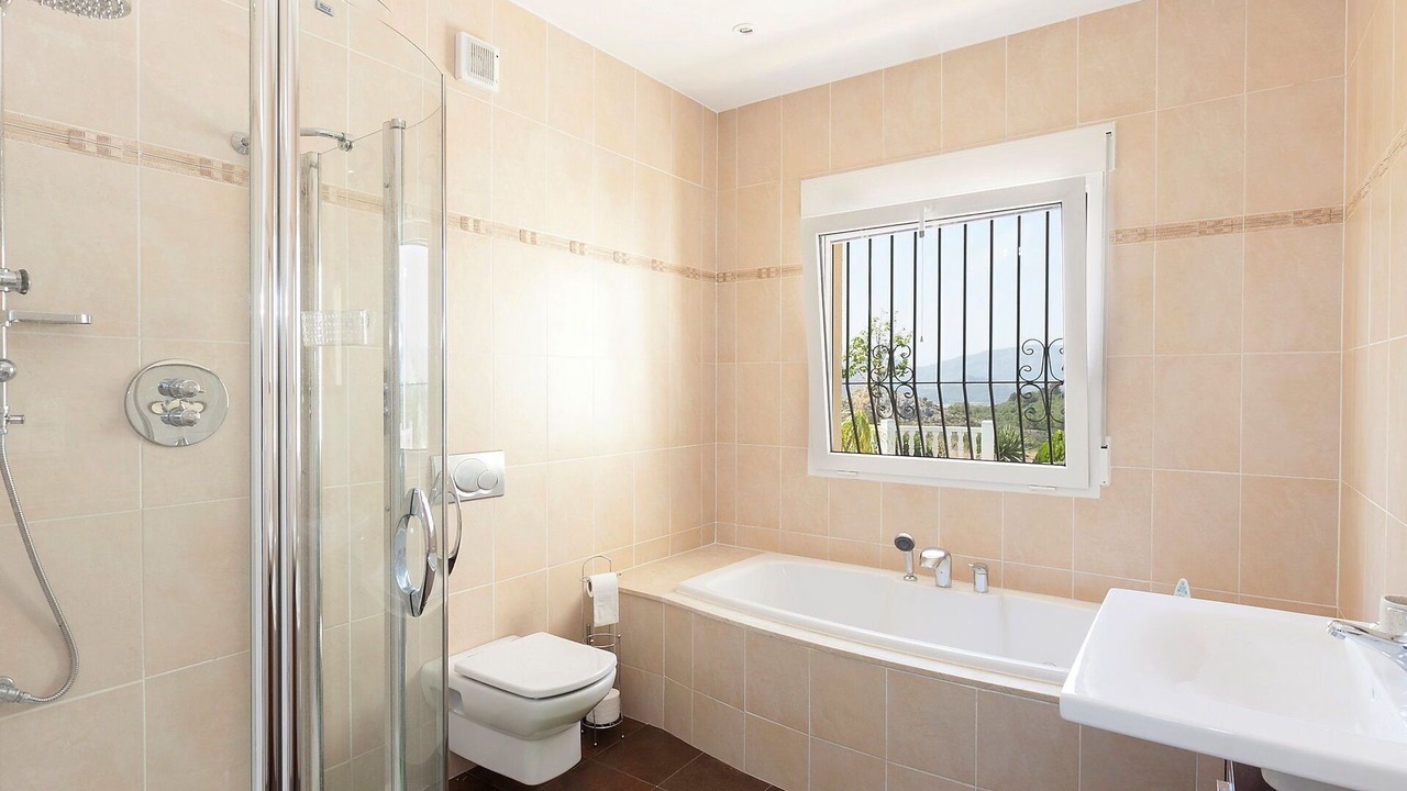 Photo of Bathroom in Rafol de Almunia