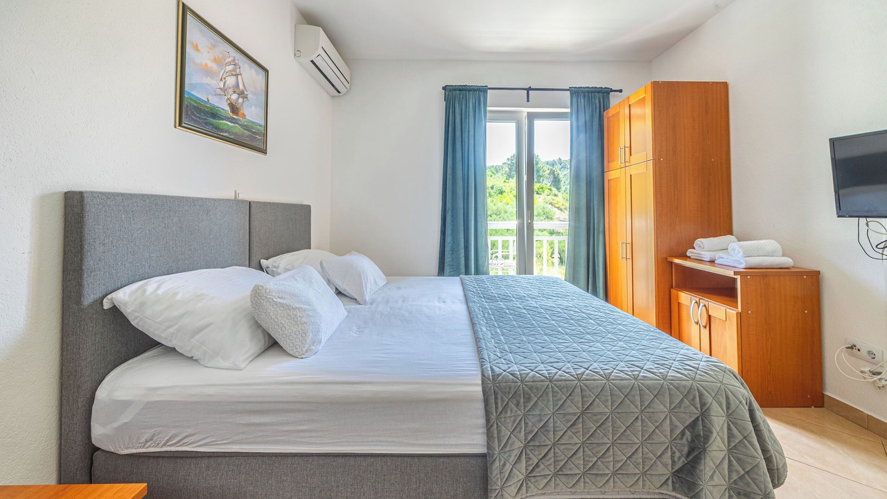 Photo of Bedroom in Tucepi
