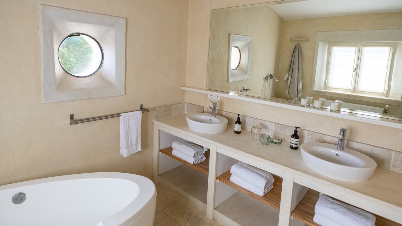 Photo of Bathroom in Joucas
