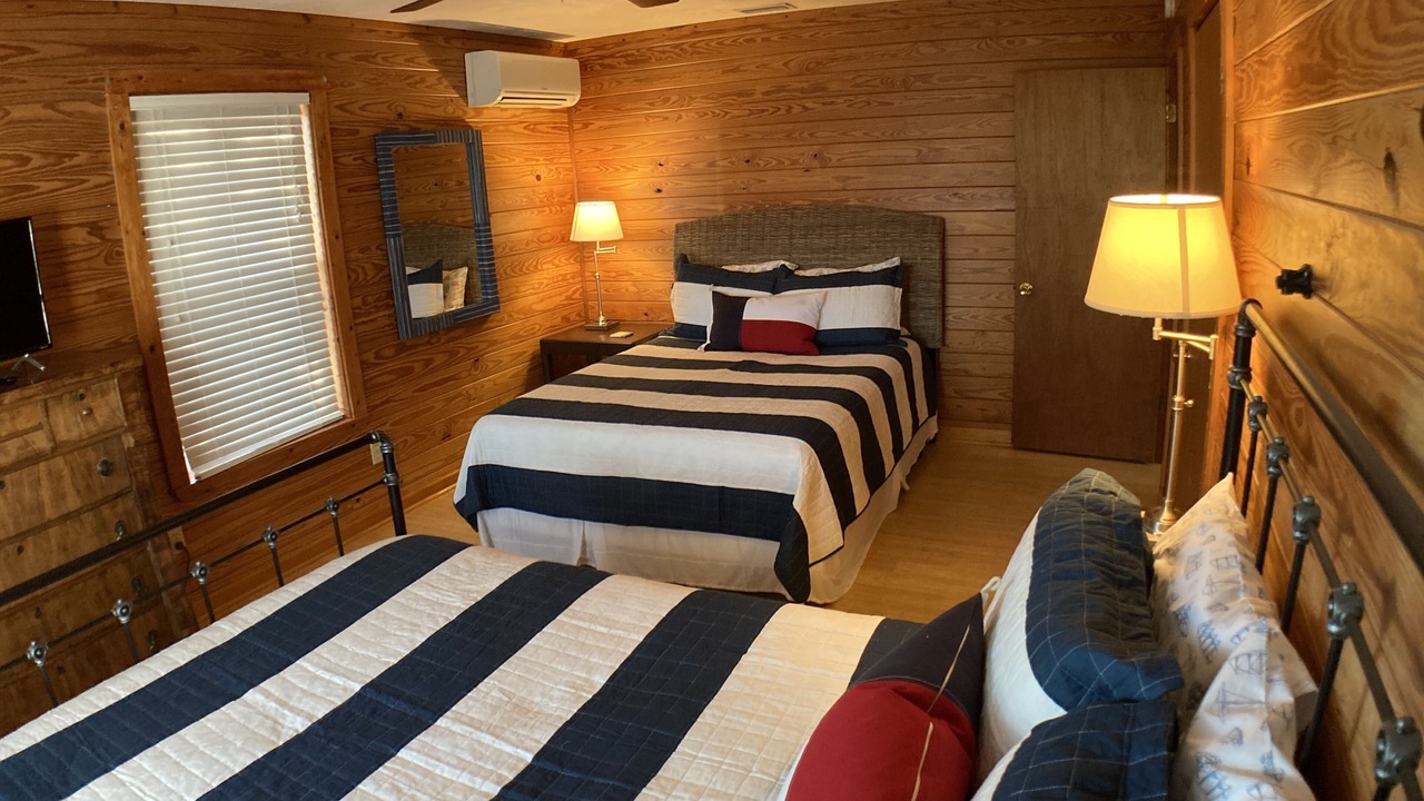Photo of Bedroom in Alligator Point
