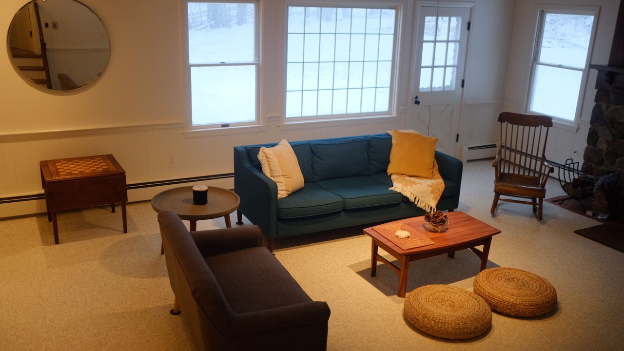 Photo of Livingroom in Bovina Center