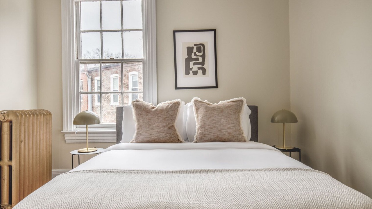 Photo of Bedroom in Logan Circle