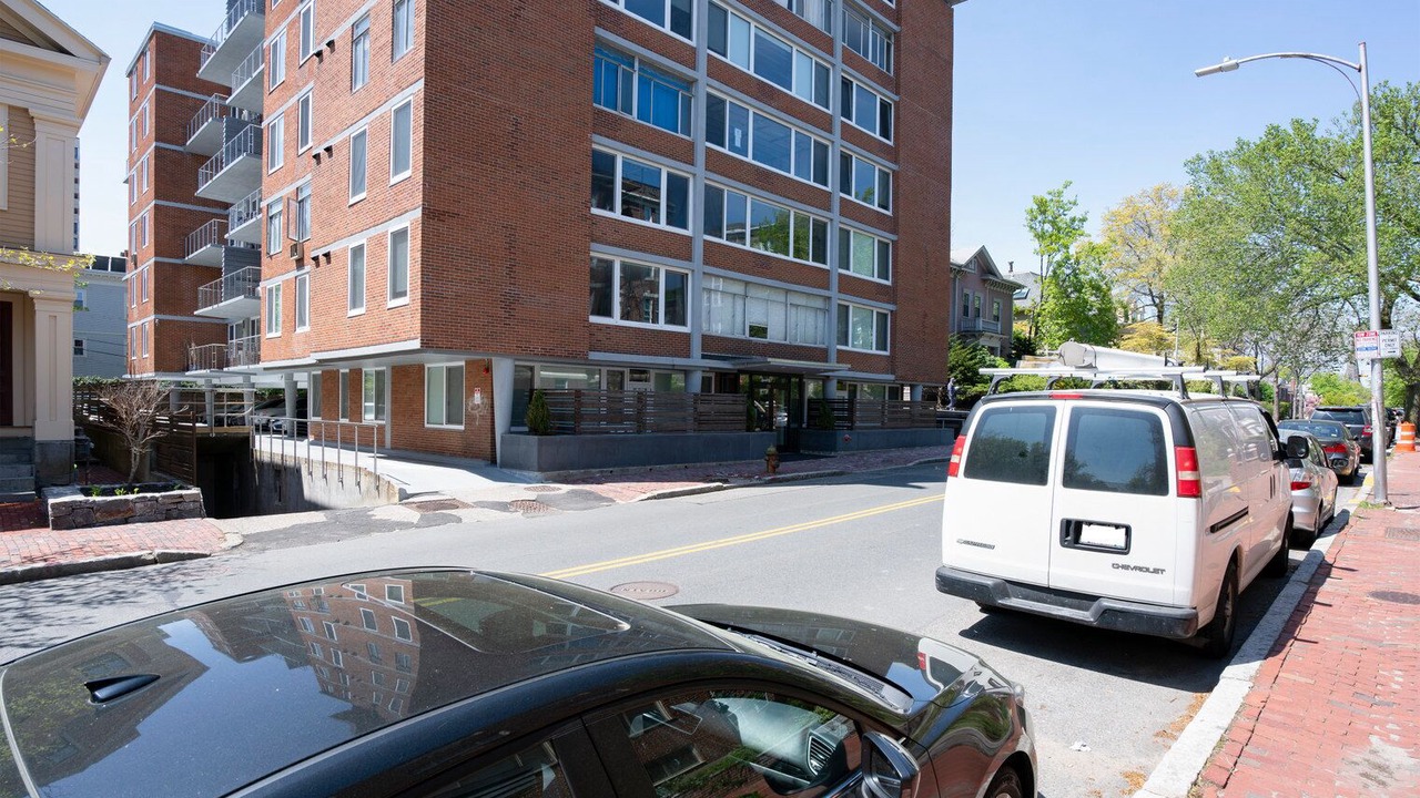 Photo of Outdoor in Mid-Cambridge