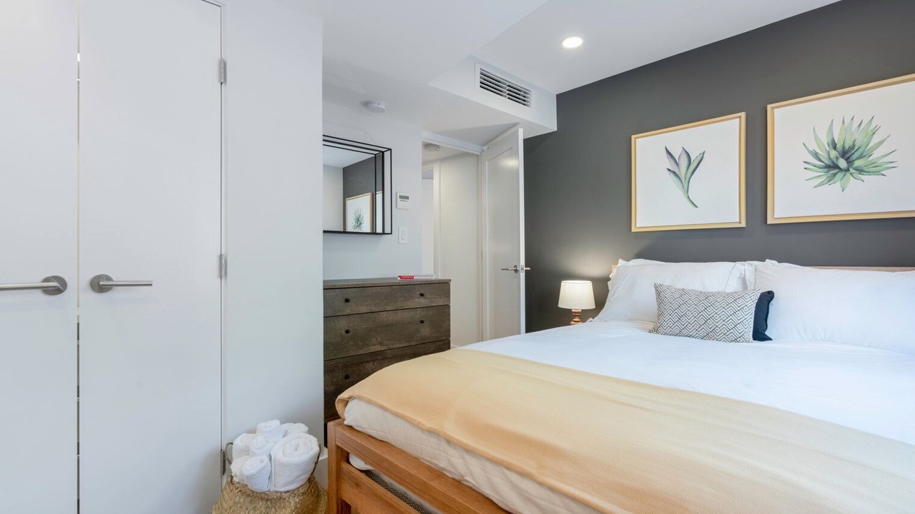 Photo of Bedroom in Mid-Cambridge