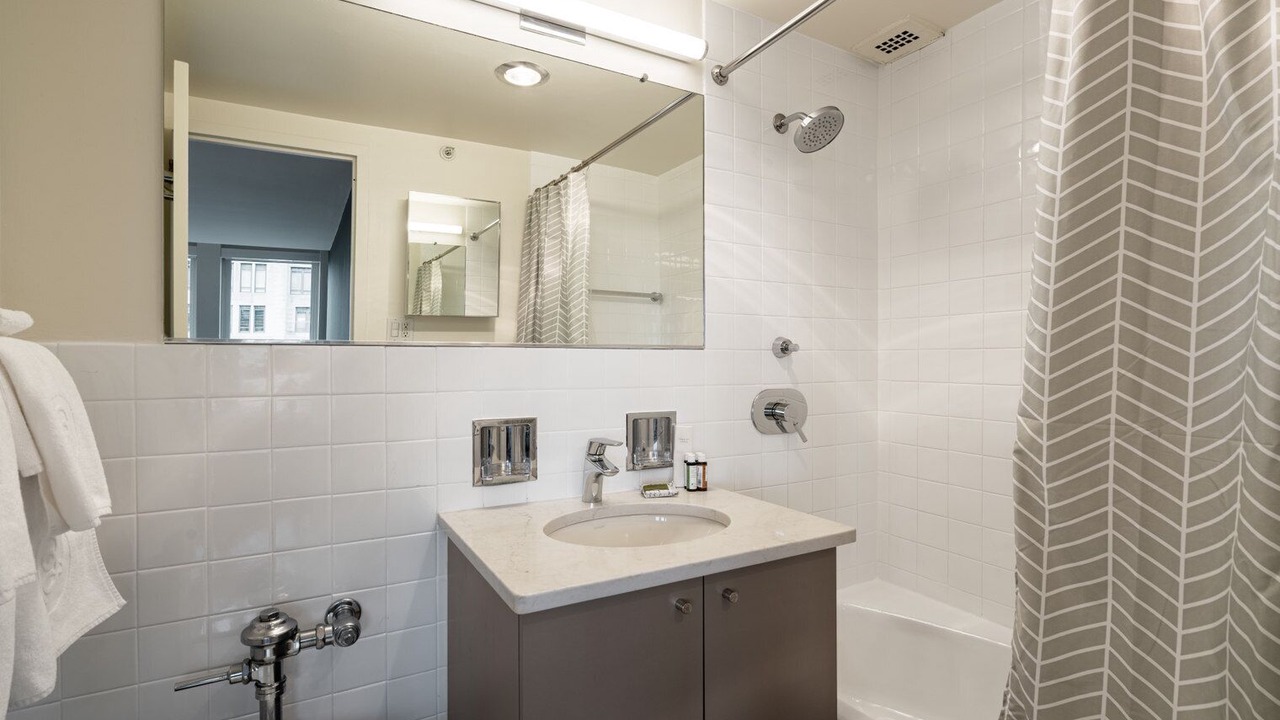 Photo of Bathroom in Prudential - St. Botolph