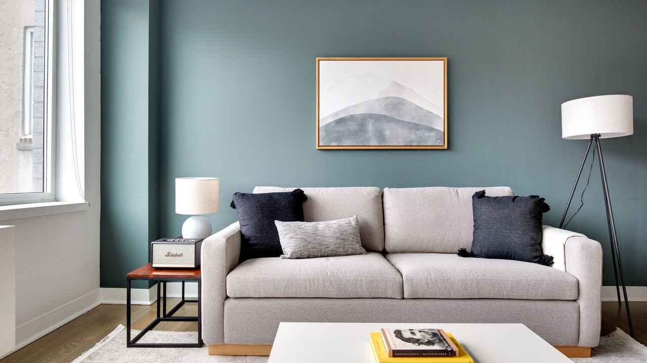 Photo of Livingroom in Ukrainian Village