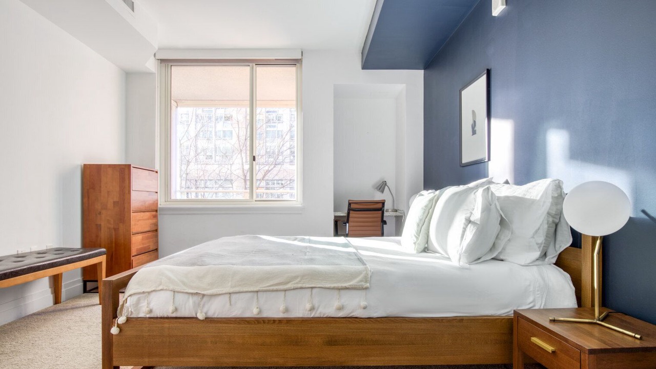Photo of Bedroom in Foggy Bottom