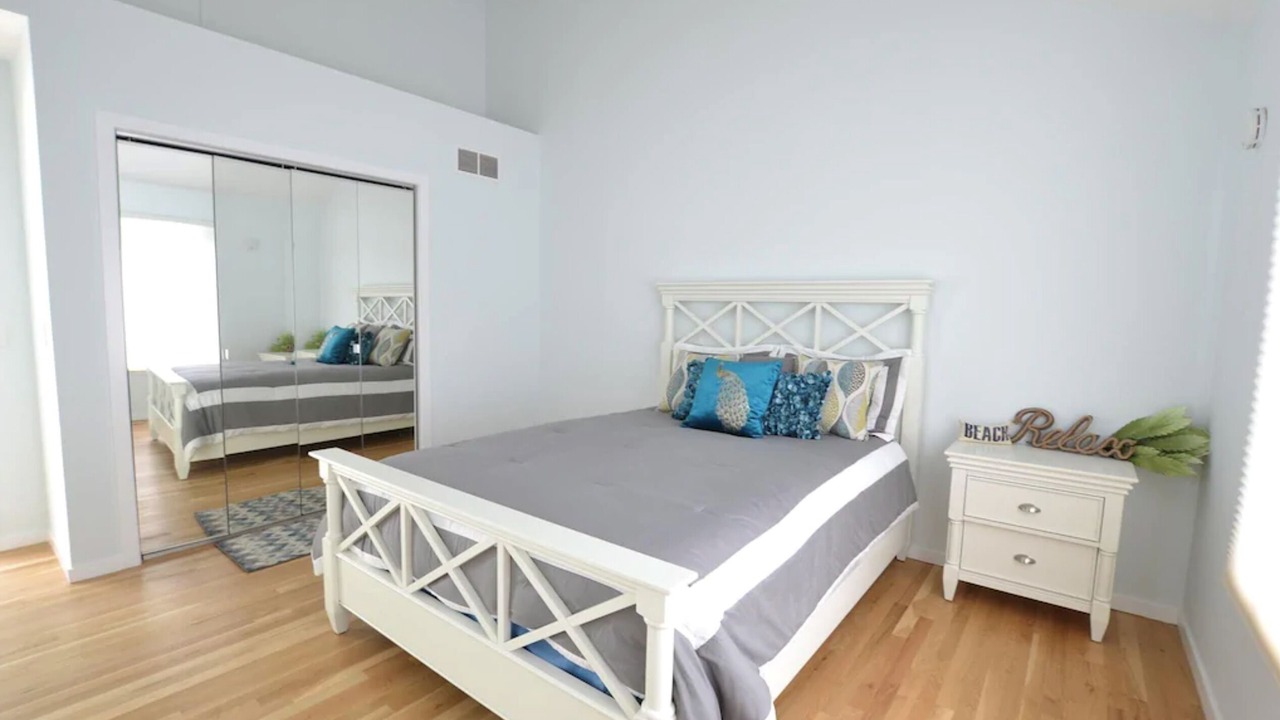 Photo of Bedroom in Quogue