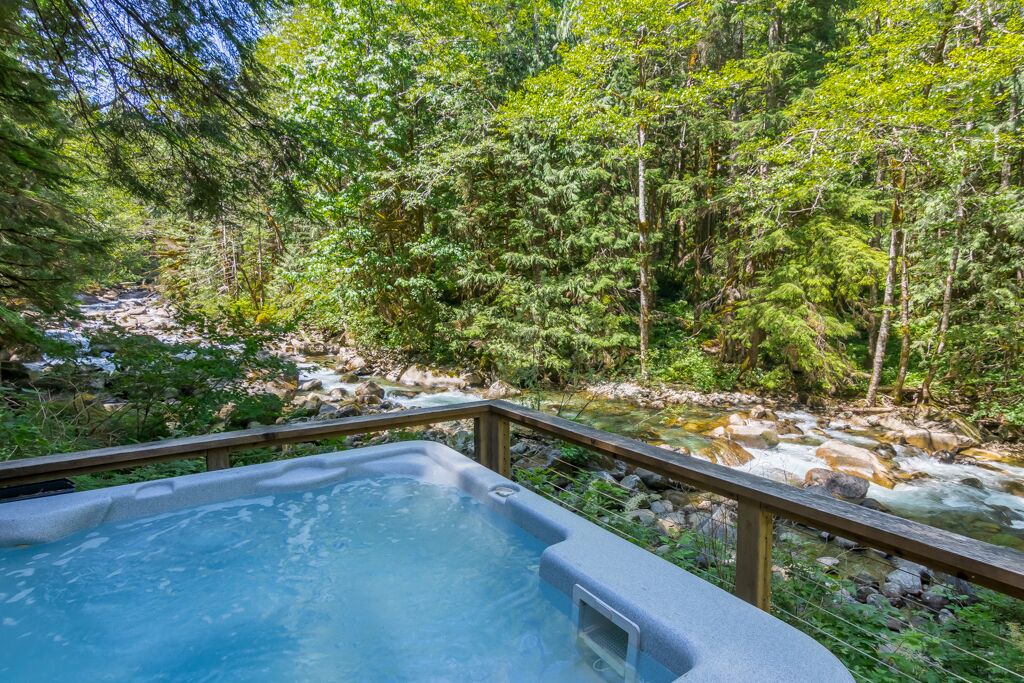 Photo of Outdoor in Gold Bar