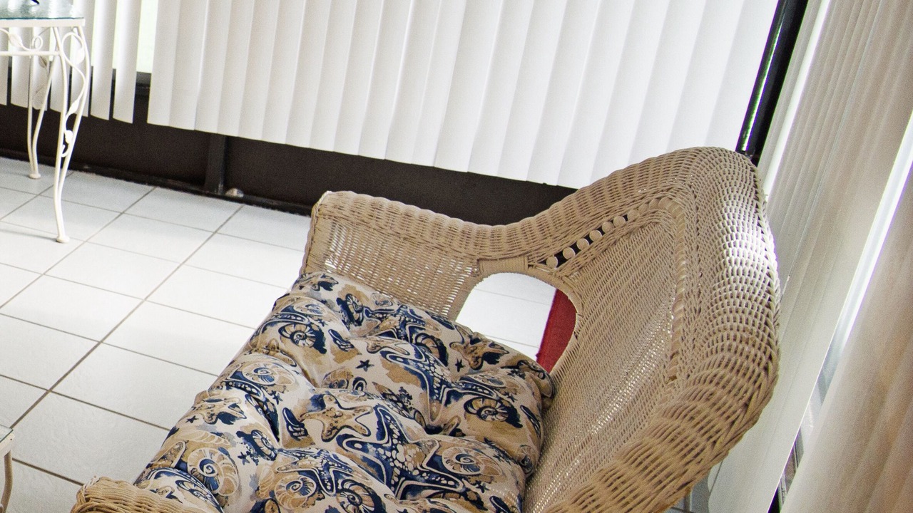 Photo of Livingroom in Golden Beach