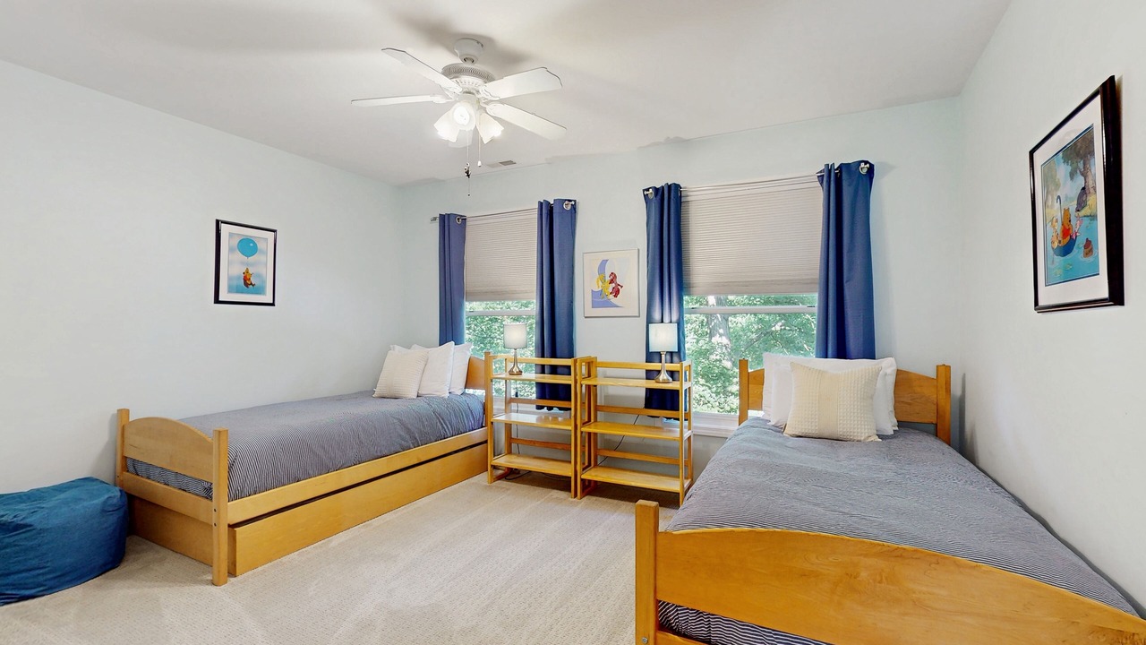 Photo of Bedroom in Grand Beach