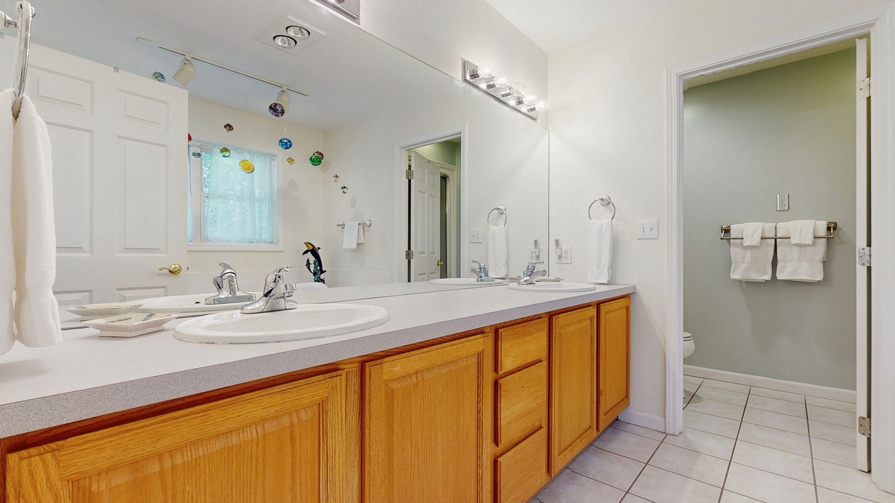 Photo of Bathroom in Grand Beach