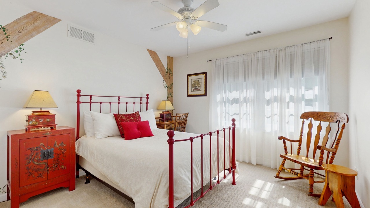 Photo of Bedroom in Grand Beach