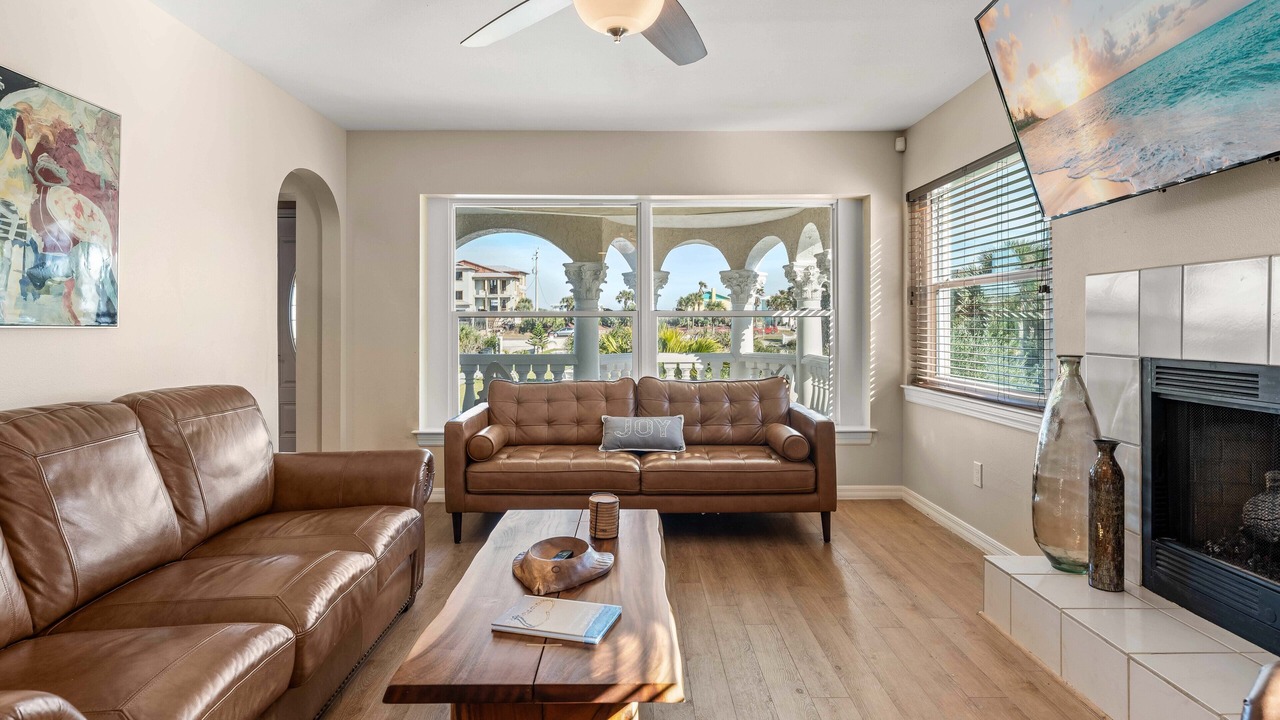 Photo of Livingroom in Painters Hill