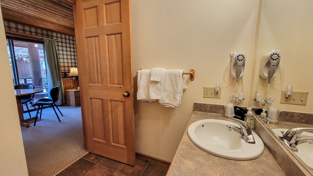 Photo of Bathroom in Mazama