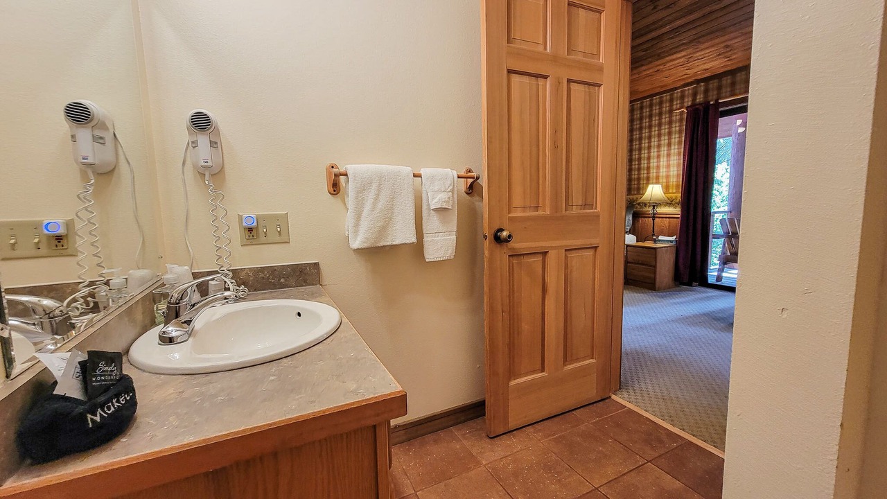Photo of Bathroom in Mazama