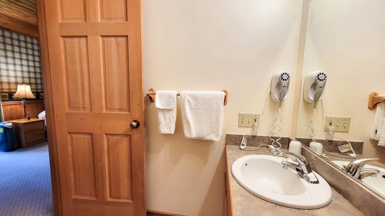 Photo of Bathroom in Mazama
