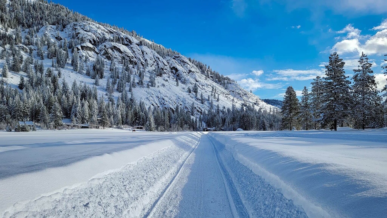 Photo of Others in Mazama