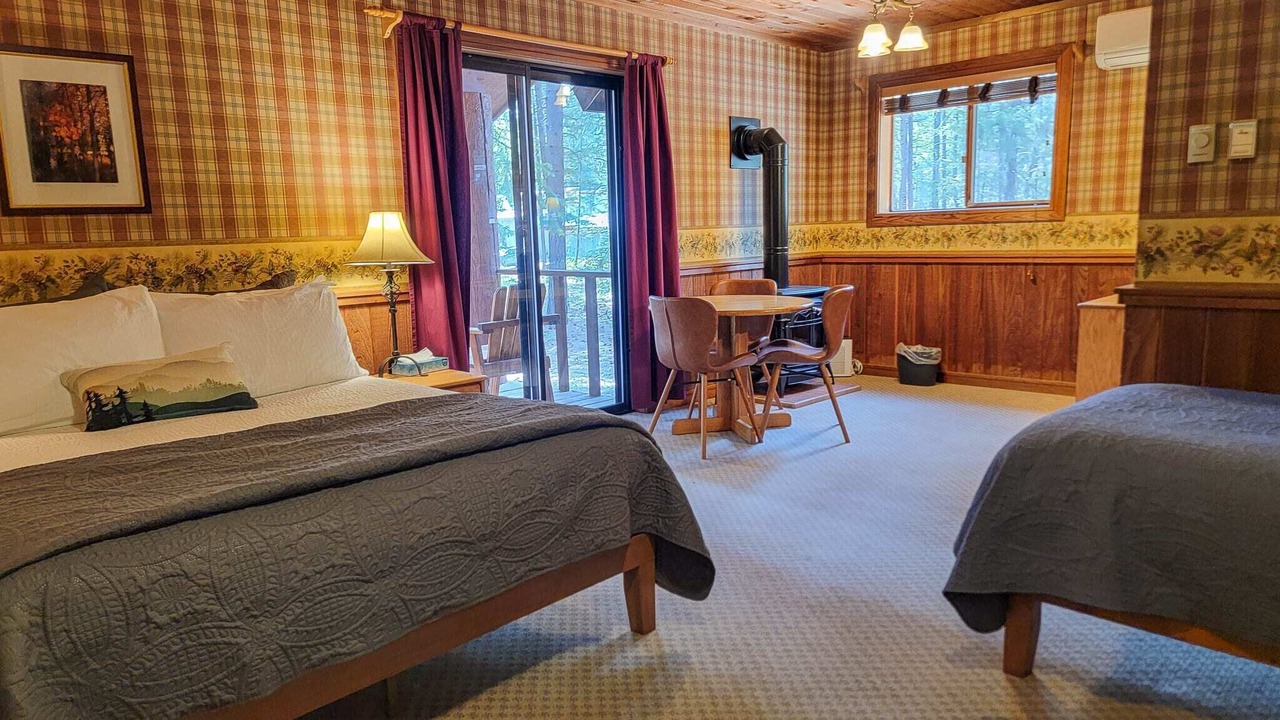 Photo of Bedroom in Mazama