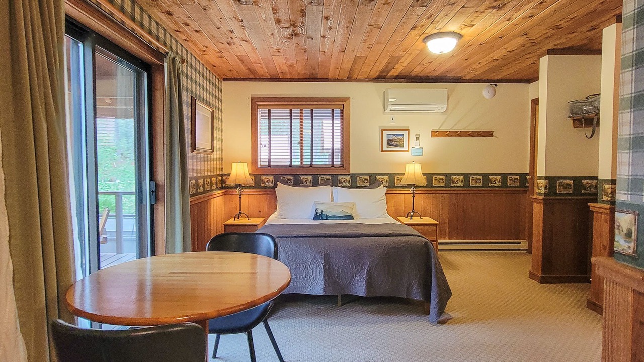 Photo of Bedroom in Mazama