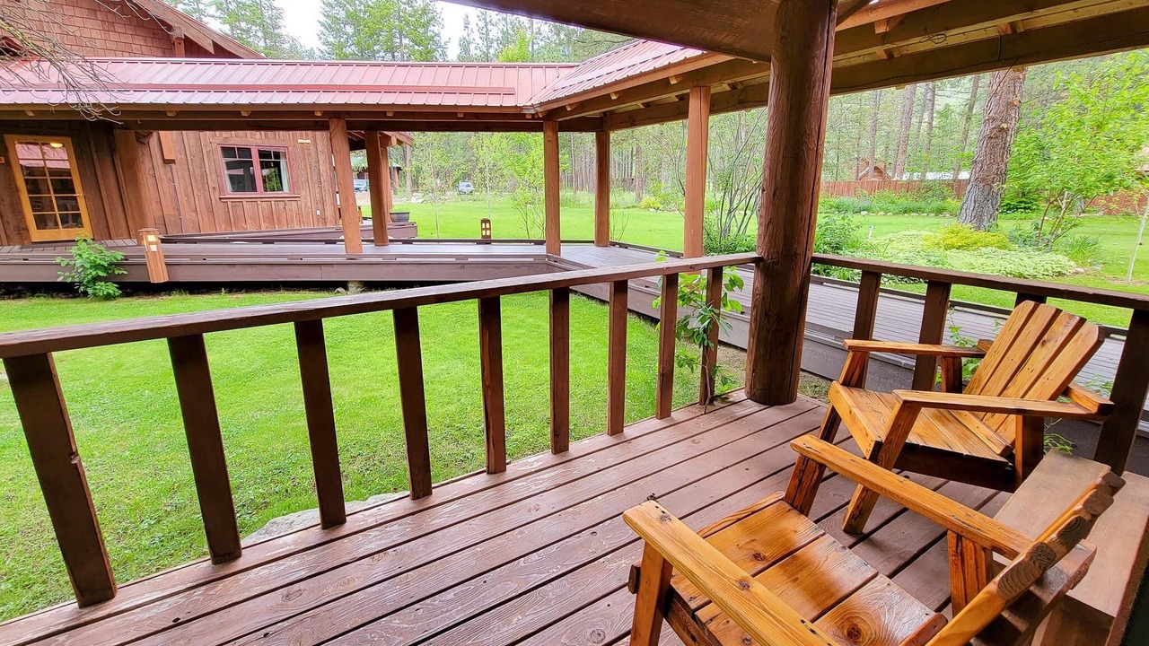 Photo of Patio Balcony in Mazama