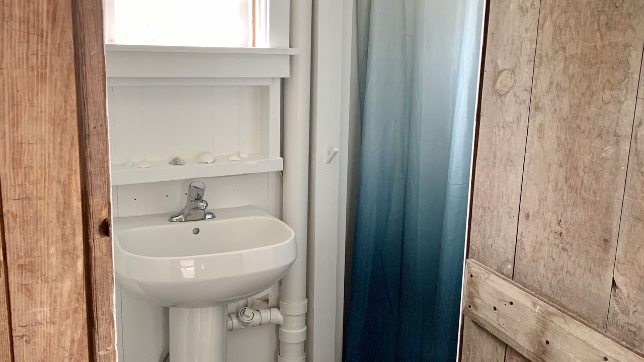 Photo of Bathroom in Truro