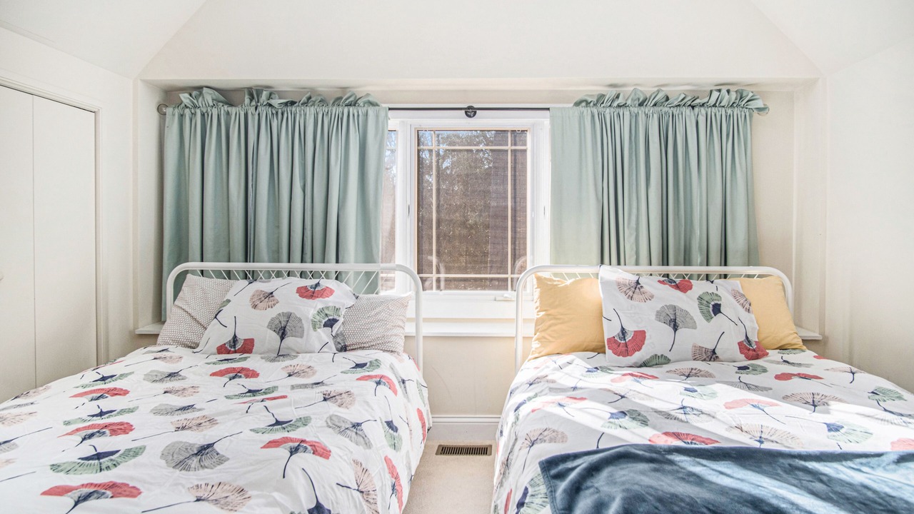 Photo of Bedroom in Grand Beach