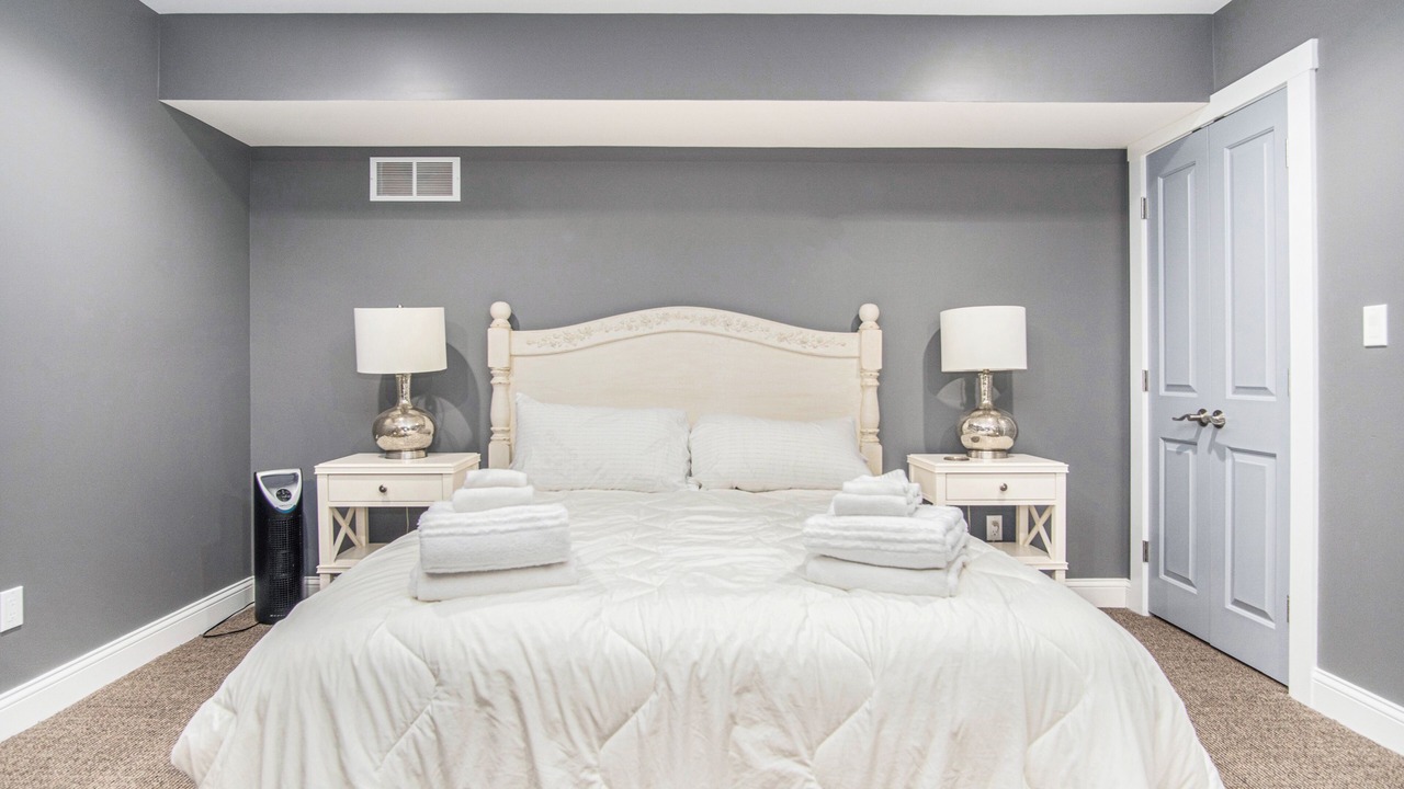 Photo of Bedroom in Grand Beach