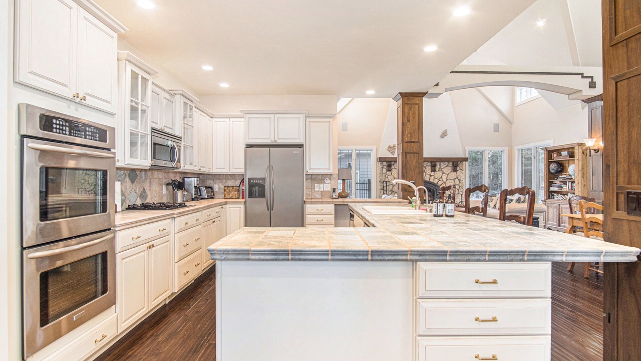 Photo of Kitchen in Grand Beach
