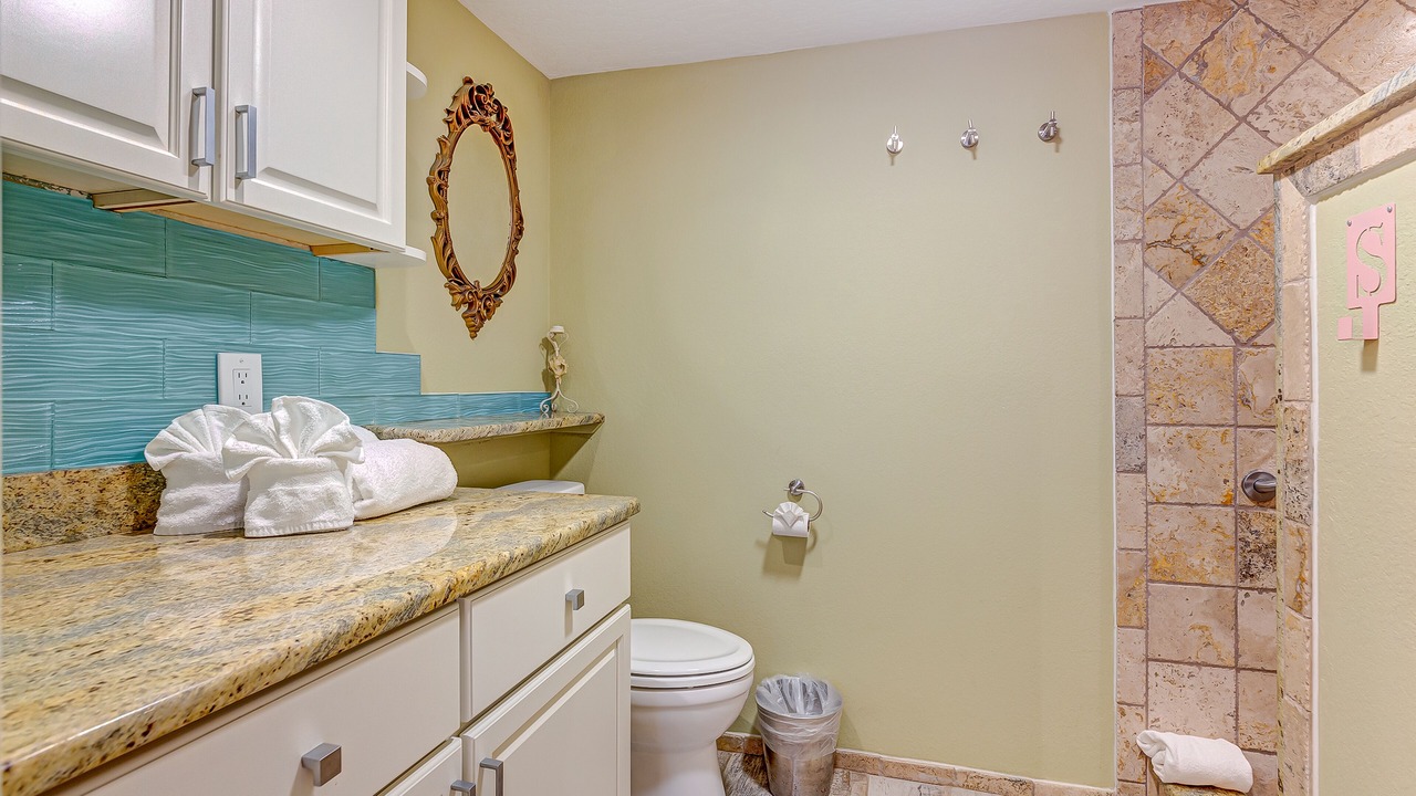 Photo of Bathroom in Cape Caneveral Beach Gardens