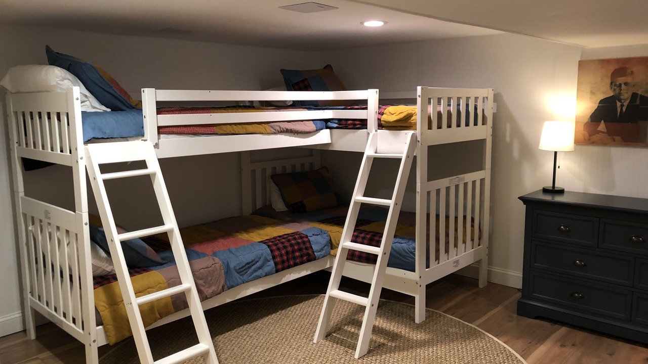 Photo of Bedroom in Campground Landing