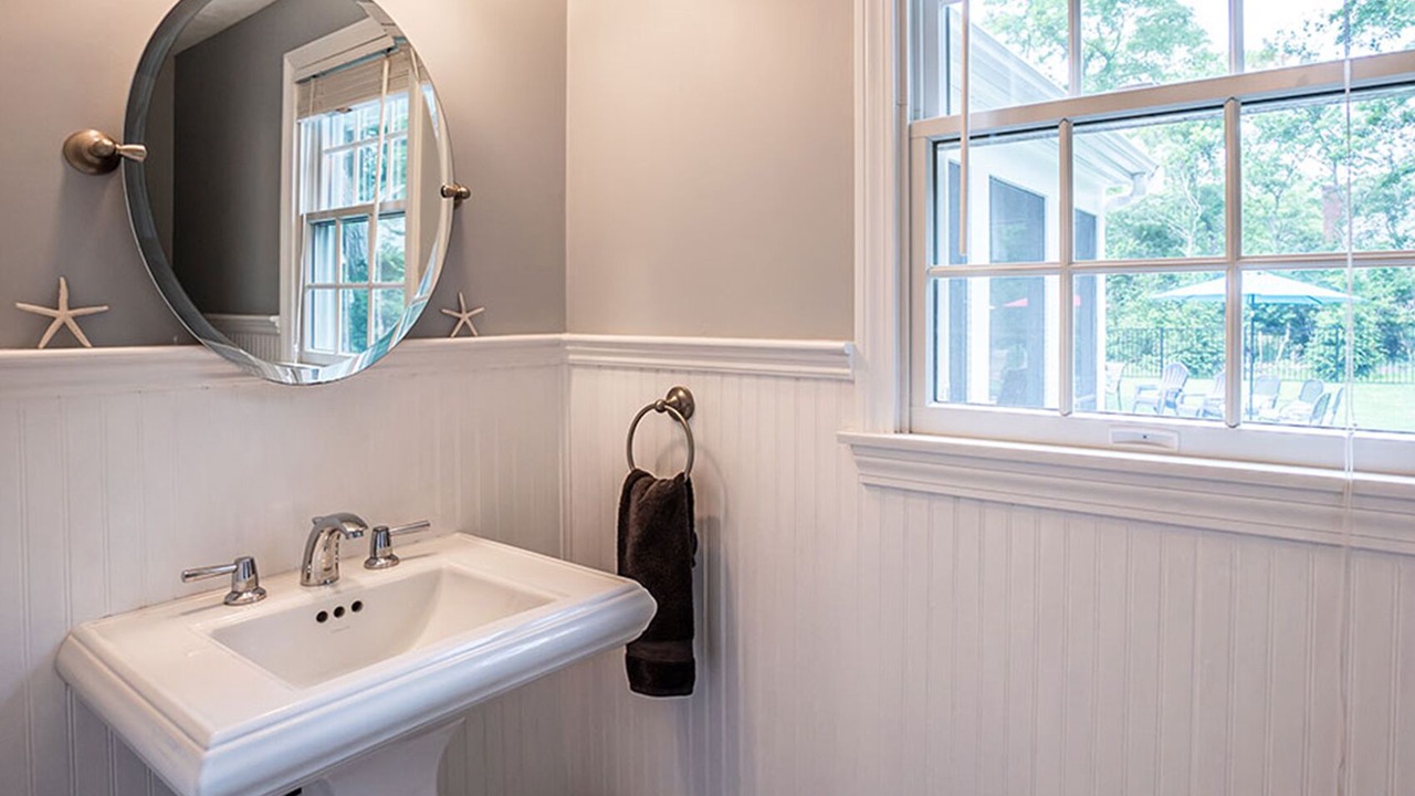 Photo of Bathroom in Campground Landing