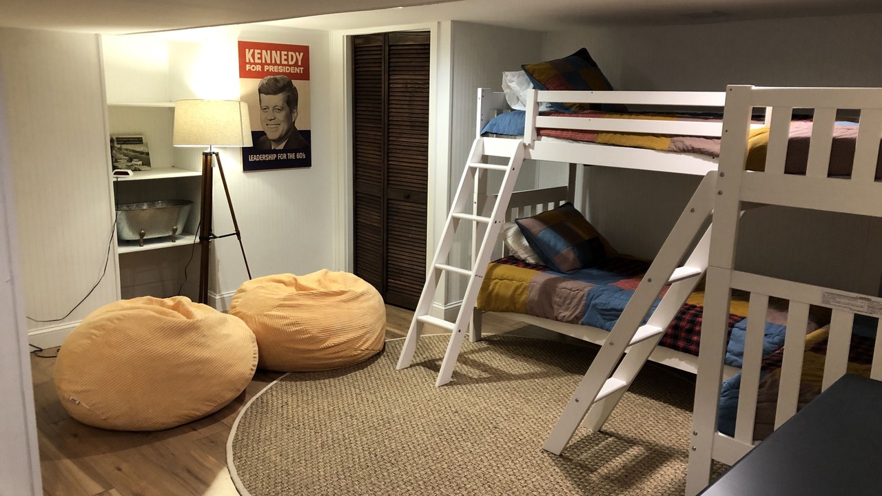 Photo of Bedroom in Campground Landing