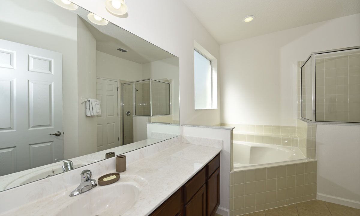 Photo of Bathroom in Loughman