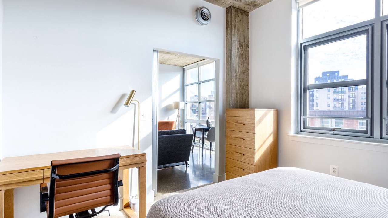 Photo of Bedroom in Logan Circle